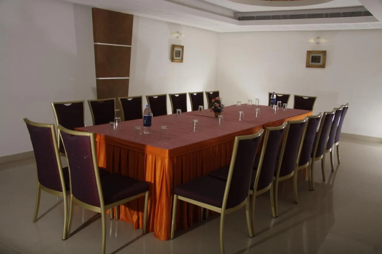 Hotel Rajadhani Thiruvananthapuram
